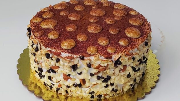 Nutty Bubble Cake